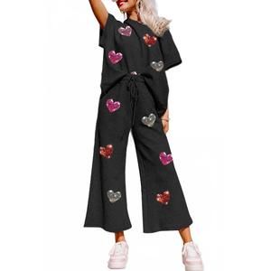 NEW UMORGER shiny heart popping graphic textured set in black